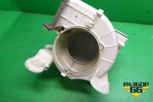 Корпус отопителя (под моторчик) (HB011GJ6A) для Mazda CX 7 с 2006-2012г (СХ7)