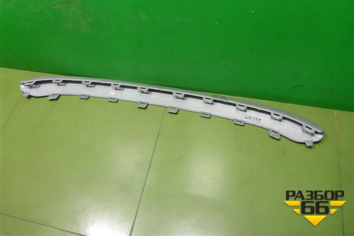 Накладка переднего бампера (после 2021г) (565807733A) для Skoda Kodiaq с 2017г (Кодиак)