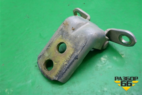 Петля двери передней правой нижняя для Nissan Murano (Z50) с 2002-2008г (Мурано)