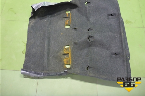 Коврик в багажник (5857144050B0) для Toyota Isis c 2004-2018г (Исис)