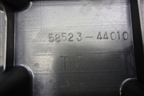 Кронштейн (5852344010) для Toyota Isis c 2004-2018г (Исис)