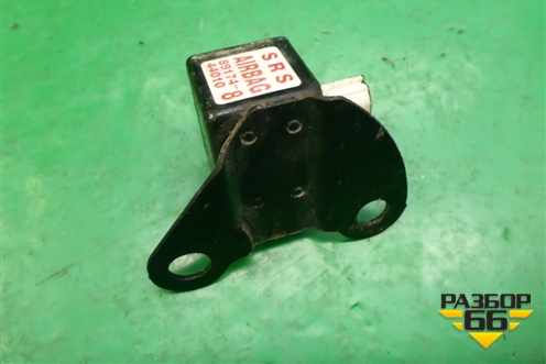 Датчик AIR BAG (8917444010) для Toyota Isis c 2004-2018г (Исис)