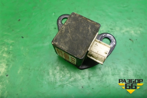 Датчик AIR BAG (8917444010) для Toyota Isis c 2004-2018г (Исис)