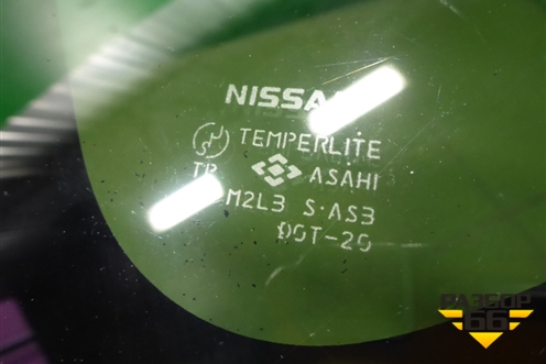 Стекло глухое левое (штатная тонировка) (83301CA000) для Nissan Murano (Z50) с 2002-2008г (Мурано)