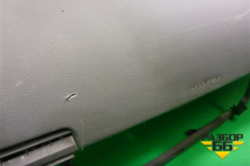 Торпедо с AIR BAG (верхняя часть) (5530044010) для Toyota Isis c 2004-2018г (Исис)