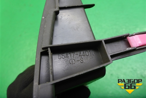 Рамка магнитолы (5541744010) для Toyota Isis c 2004-2018г (Исис)