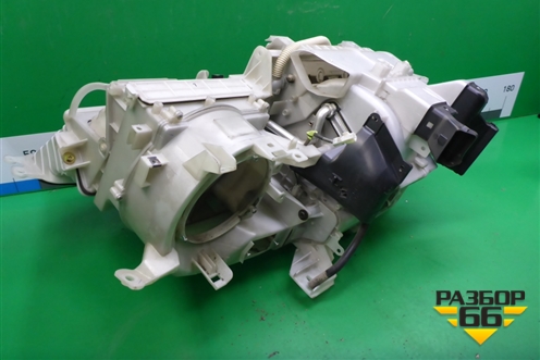 Корпус отопителя (8701044280) для Toyota Isis c 2004-2018г (Исис)