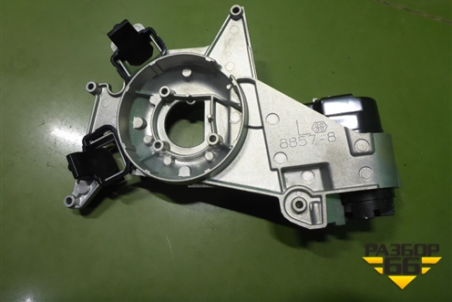 Кронштейн зеркала левого (новый) (8796660R60) для Toyota Land Cruiser (200) с 2008г (Ленд Крузер)