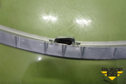 Усилитель переднего бампера (5827079J00) для Suzuki SX4 с 2006-2013г (СХ4)