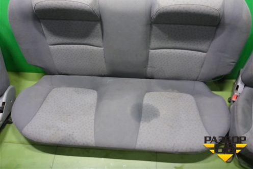 Сиденья комплект для Kia Rio с 1999-2005г