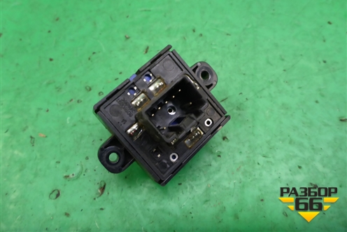 Переключатель регулировки зеркал (621W10090) для Kia Rio с 1999-2005г