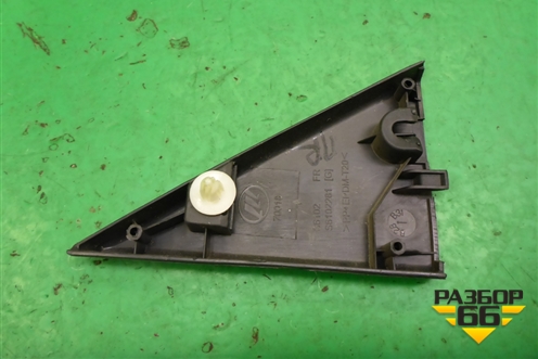 Накладка двери передней правой уголок (S6102281) для Lifan X60 с 2011г (Х60)