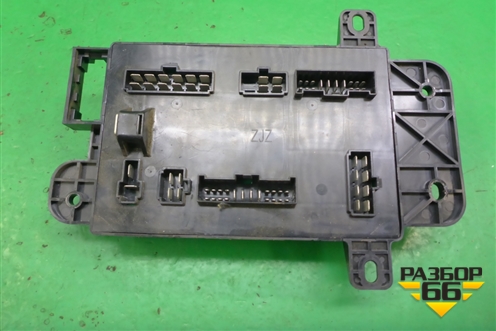 Блок предохранителей салонный (S3722100) для Lifan X60 с 2011г (Х60)