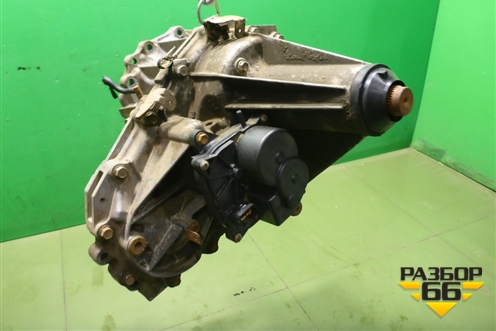 Коробка раздаточная (2.5л YD25 АКПП) для Nissan Navara (D40) с 2005-2015г