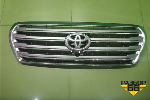 Решетка радиатора (после 2012г до 2015г под камеру) (5311460110) для Toyota Land Cruiser (200) с 2008г (Ленд Крузер)
