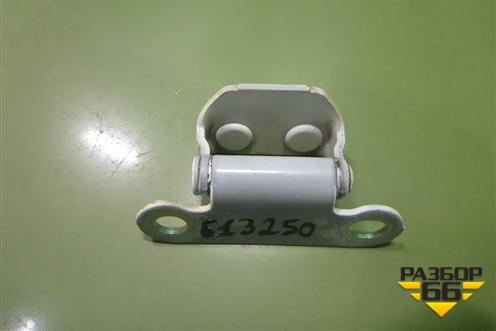 Петля двери багажника (до 2015г верхней) (6881028040) для Toyota Land Cruiser (200) с 2008г (Ленд Крузер)