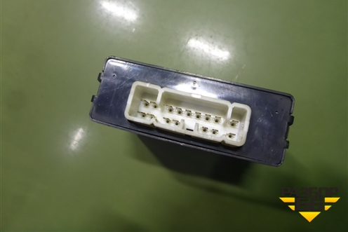 Блок управления центральным замком (8598022170) для Toyota Mark 2 с 1992-1996г