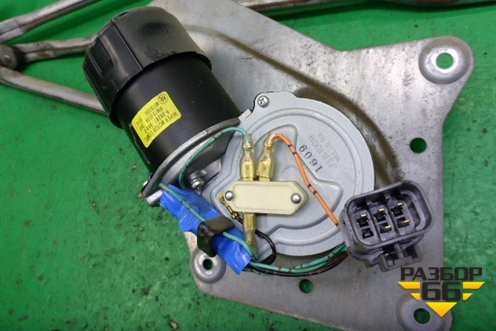 Трапеция стеклоочистителей для Isuzu Giga (C-series) с 1994-2015г (Гига)