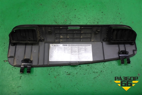 Дефлектор воздушный правый для Isuzu Giga (C-series) с 1994-2015г (Гига)