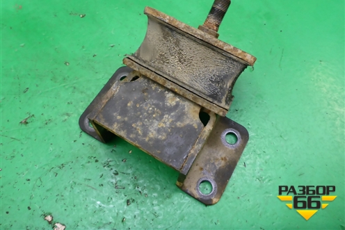 Опора двигателя правая  (15.7л 6WG1) для Isuzu Giga (C-series) с 1994-2015г (Гига)