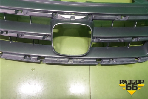 Решетка радиатора (до 2015г) (71121T1GG010M1) для Honda CR-V(RM) с 2012г (ЦРВ СРВ) 