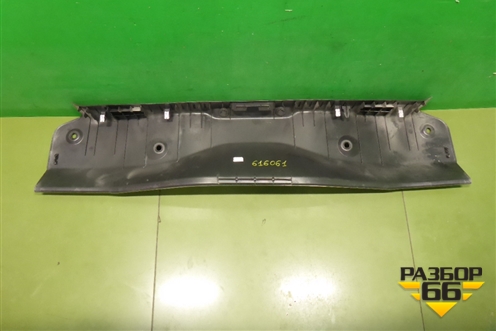 Обшивка багажника на заднюю панель (хэтчбек) (BM51A40352ABW) для Ford Focus 3 с 2011г (Фокус)