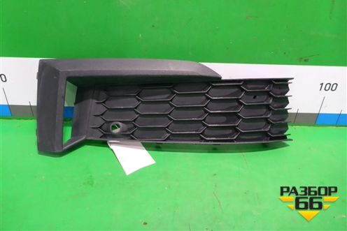 Решетка в передний бампер правая (после 2021) (565807368C) для Skoda Kodiaq с 2017г (Кодиак)