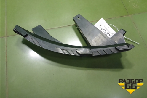 Кронштейн фары правой (4121306XKQ00A) для Haval F7 с 2019г (Ф7)