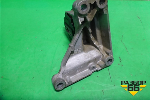 Опора двигателя верхняя (B5254T2) (30680770) для Volvo S60 с 2010-2018г (C60)