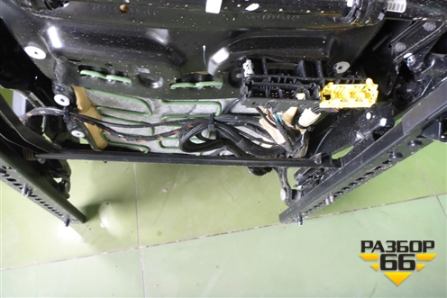 Сиденья передние (с AIR BAG подогрев) для Mercedes Benz SLK R172 с 2010-2016г (СЛК)