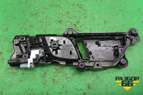 Ручка внутренняя двери передней правой (A1727600262) для Mercedes Benz SLK R172 с 2010-2016г (СЛК)