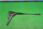 Поводок стеклоочистителя правый (A1728200340) для Mercedes Benz SLK R172 с 2010-2016г (СЛК)