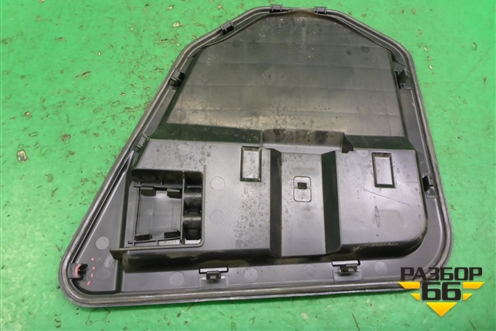 Панель внутренняя двери левой (A1727200154) для Mercedes Benz SLK R172 с 2010-2016г (СЛК)