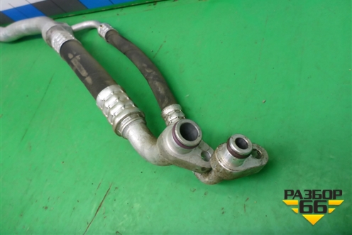 Трубка кондиционера (A1728302715) для Mercedes Benz SLK R172 с 2010-2016г (СЛК)