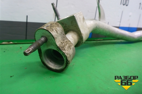 Трубка кондиционера (A1728302715) для Mercedes Benz SLK R172 с 2010-2016г (СЛК)