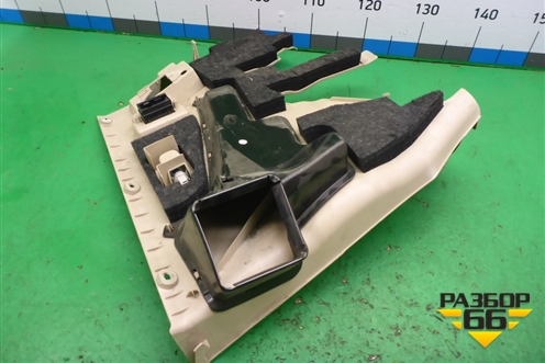 Накладка на торпедо (левая под рулём) (A1726800036) для Mercedes Benz SLK R172 с 2010-2016г (СЛК)