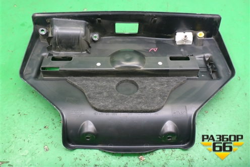 Обшивка крышки багажника (A1726900241) для Mercedes Benz SLK R172 с 2010-2016г (СЛК)