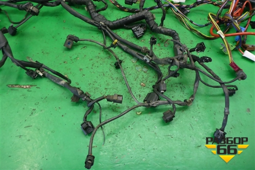 Проводка подкапотная (1.8л 27186130) (A2711501920) для Mercedes Benz SLK R172 с 2010-2016г (СЛК)
