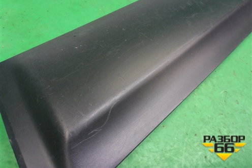 Накладка двери передней правой (80870BR01A) для Nissan Qashqai (J10E) с 2006-2013г (Кашкай)