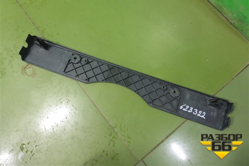 Рамка под номер (после 2014г) (5211433370) для Toyota Camry V50 с 2011-2018г (Камри)