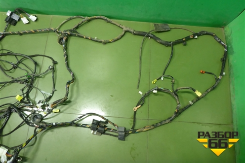 Проводка салонная (24010BR09E) для Nissan Qashqai (J10E) с 2006-2013г (Кашкай)