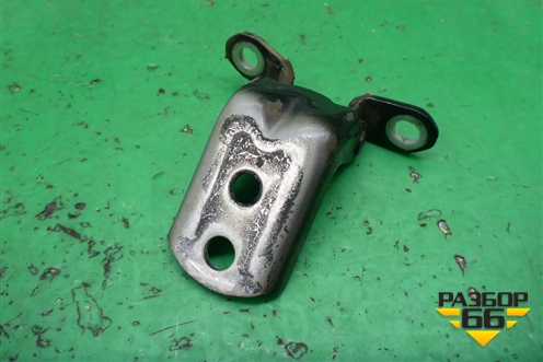 Петля двери задней левой нижняя для Nissan Qashqai (J10E) с 2006-2013г (Кашкай)