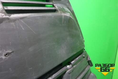 Решетка в передний бампер центральная (после 2018г) (7172186R) для Suzuki Vitara с 2014-2025г (Витара)