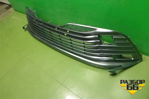 Решетка в передний бампер центральная (до 2020г) (5311333110) для Toyota Camry V70 с 2017г (Камри)