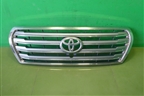 Решетка радиатора (после 2012г до 2015г под камеру) (5311460110) для Toyota Land Cruiser (200) с 2008г (Ленд Крузер)