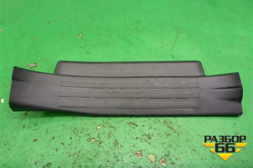 Накладка порога внутренняя заднего левого (6794035011) для Toyota Land Cruiser Prado(150) с 2009г (Ленд Крузер Прадо)