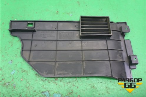 Накладка внутренняя (консоли правая) (847743C000) для Hyundai Sonata-5 с 2001г (Соната)