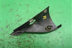 Накладка двери передней левой уголок (2M51A23409GA) для Ford Focus 1 с 1998-2004г (Фокус)