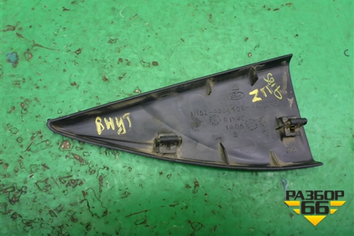 Накладка двери задней правой (1M51A254K06AA) для Ford Focus 1 с 1998-2004г (Фокус)