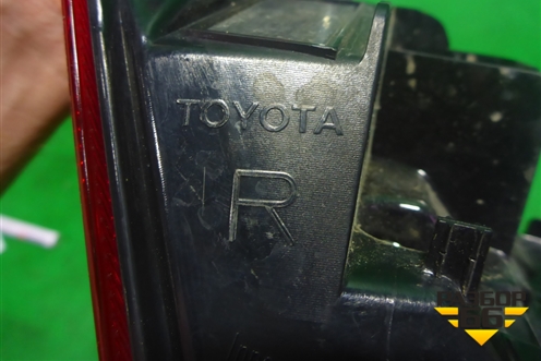 Фонарь задний наружный правый (Led) (8155107111) для Toyota Avalon с 2018г